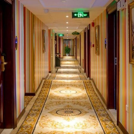 Vienna Hotel - Shenzhen Dongmen Hubei Metro Station Dış mekan fotoğraf