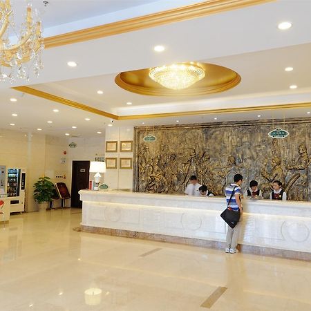 Vienna Hotel - Shenzhen Dongmen Hubei Metro Station Dış mekan fotoğraf