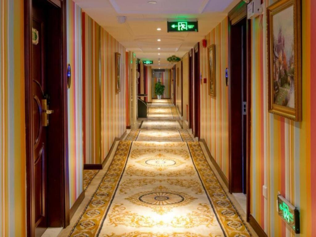 Vienna Hotel - Shenzhen Dongmen Hubei Metro Station Dış mekan fotoğraf