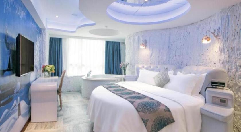 Vienna Hotel - Shenzhen Dongmen Hubei Metro Station Dış mekan fotoğraf